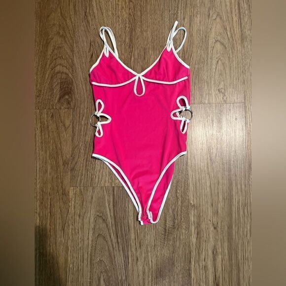 Forever 21 Flower Cutout Cami Bodysuit- white/Pink - Picture 8 of 8